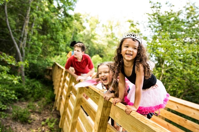 kids-on-boardwalk.jpg