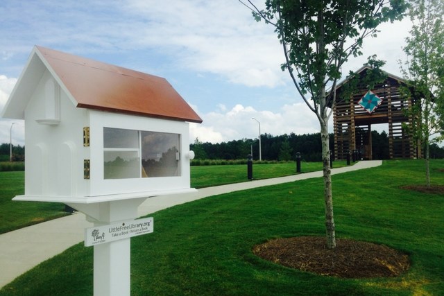 little free library.jpg