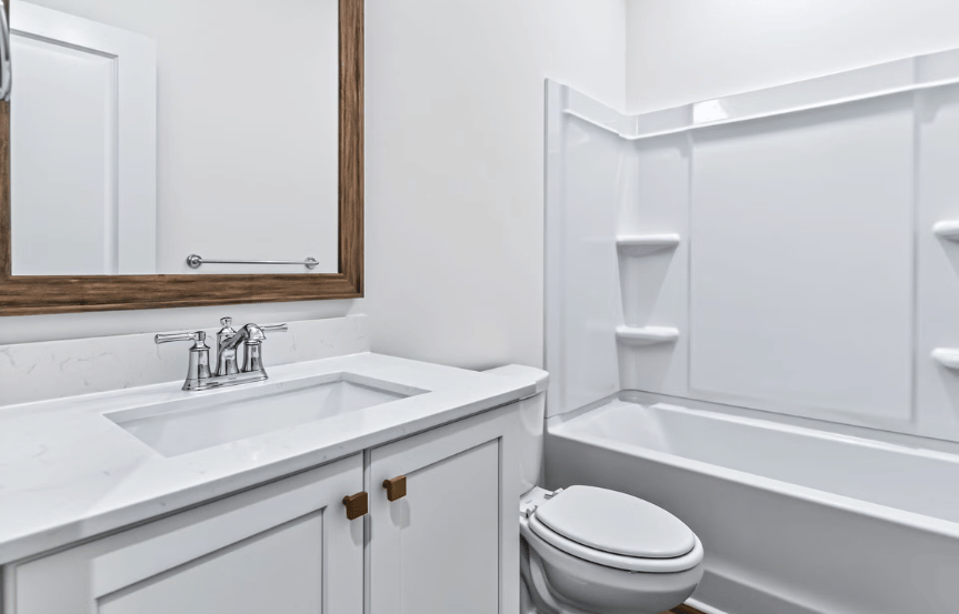 Homesite 2625 Guest Bath 1