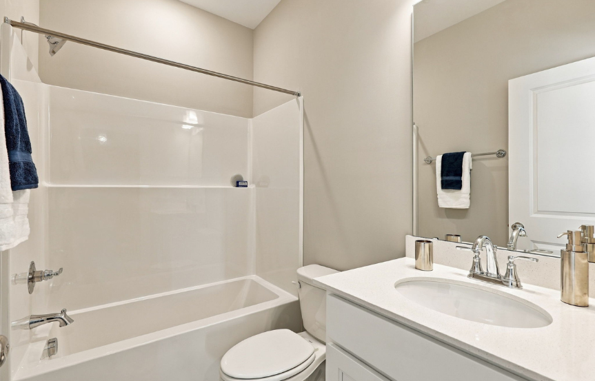 Homesite 2901 Secondary Bathroom