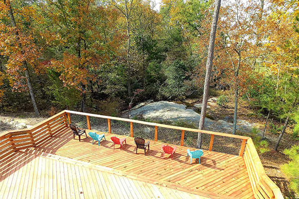 Rocky Falls Overlook - boardwalk and patio