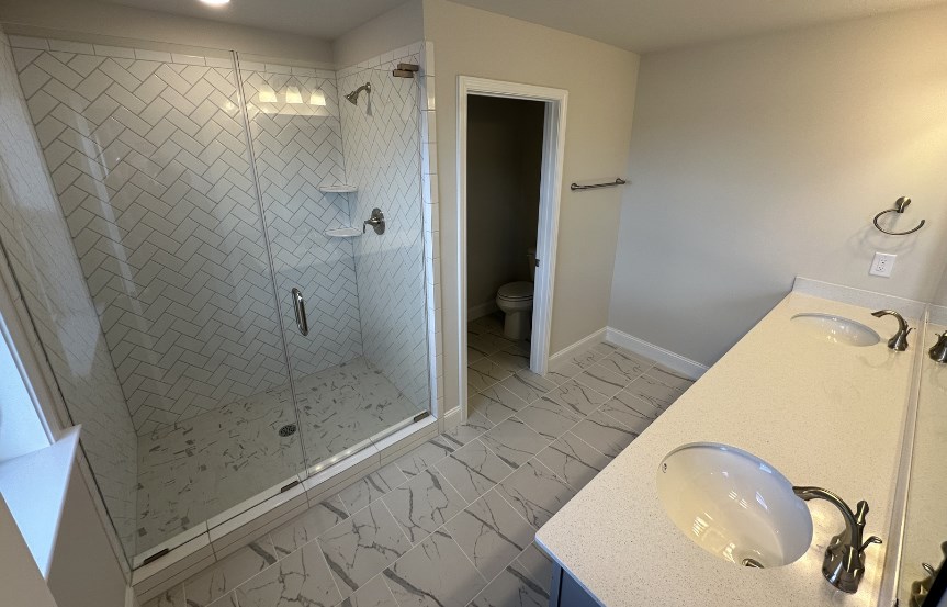 Homesite 1771 - Owners Suite Bathroom.png