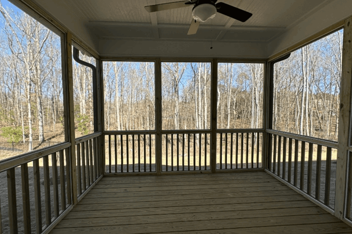 Mattamy Screened-in Back Porch