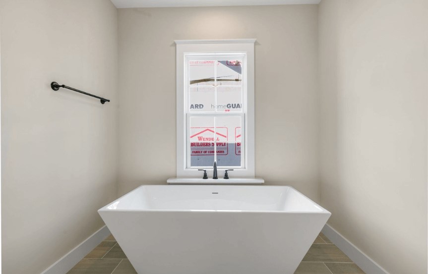Homesite 2223 - Owners Suite Bath 1.png