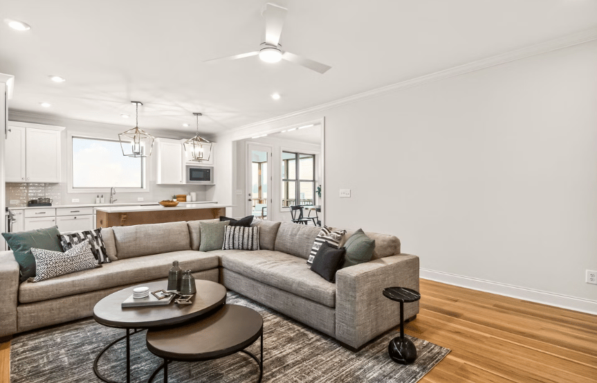 Homesite 2343 Living 2