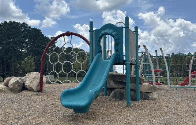 Peak Playground Wendell Falls