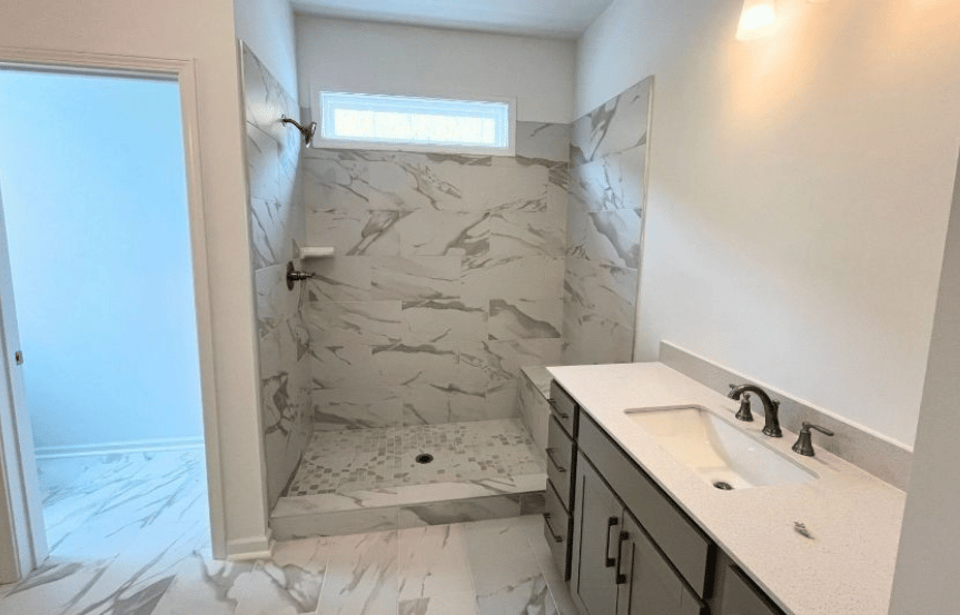 Homesite 2436 NP Owners Suite Bath 1