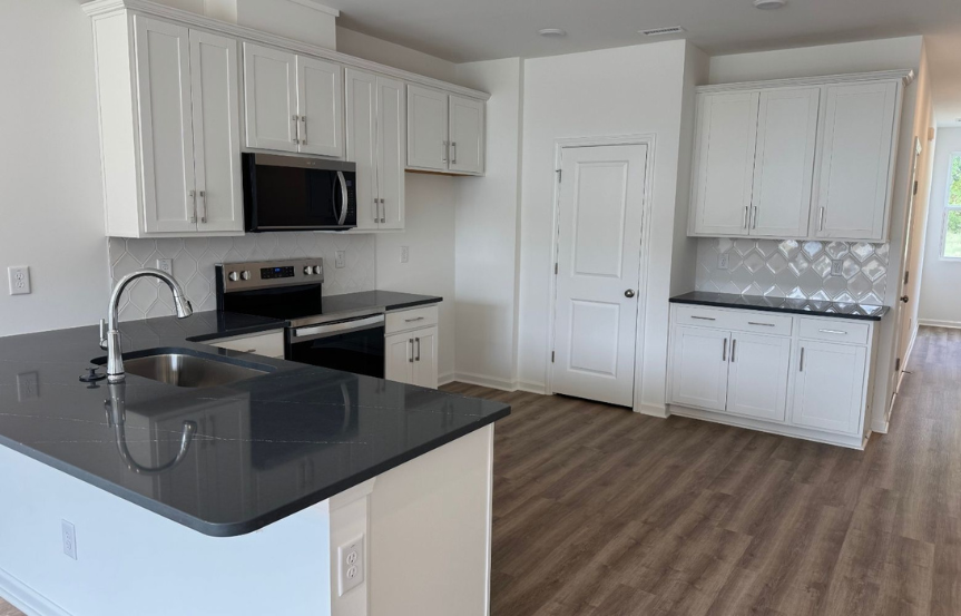 Homesite 2567 Kitchen 2
