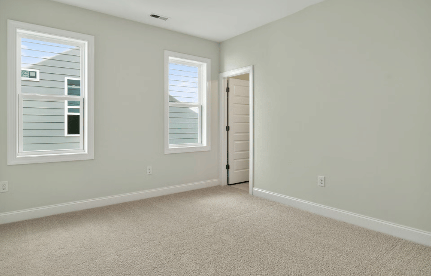 Homesite 2341 Guest Bed 1