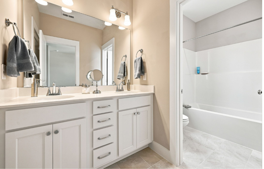 Homesite 2906 Guest Bath