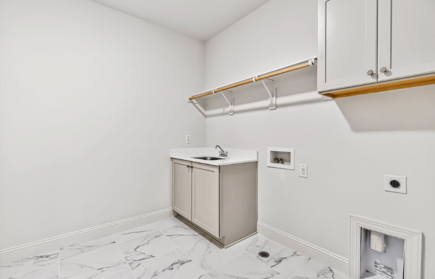Homesite 2343 Laundry