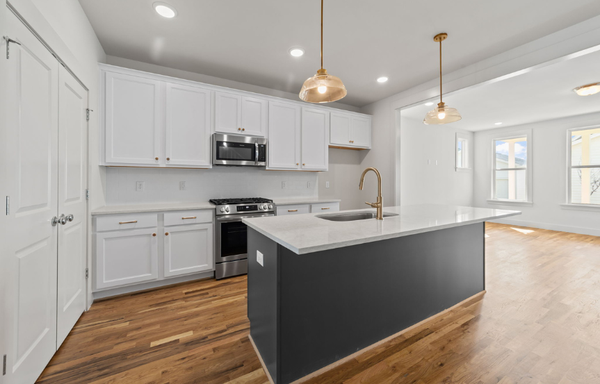 Homesite 2376 Kitchen