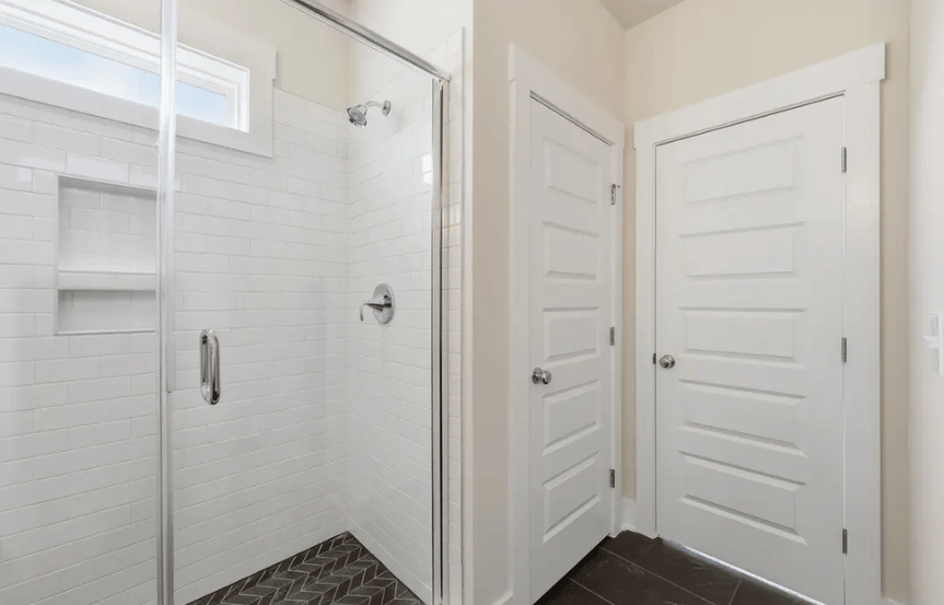 Homesite 2875 Owners Suite Bath 2