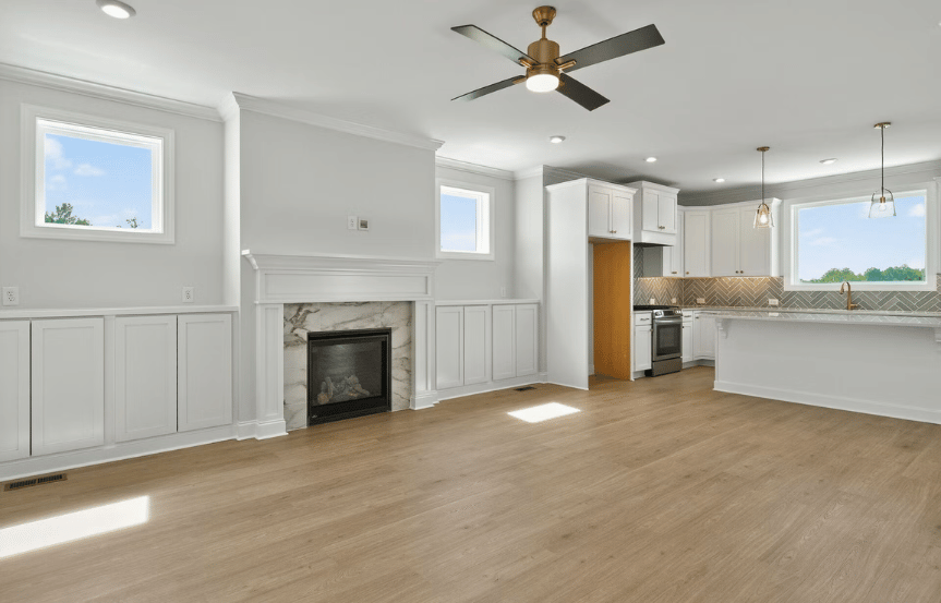 Homesite 2341 Living 2