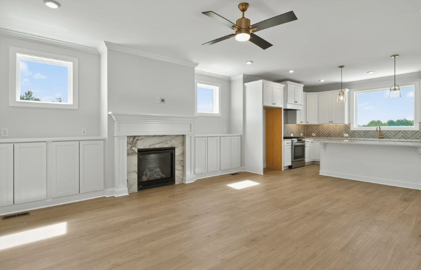 Homesite 2341 Living 2