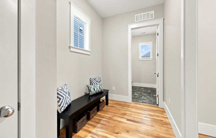 Homesite 2250 Mud Room