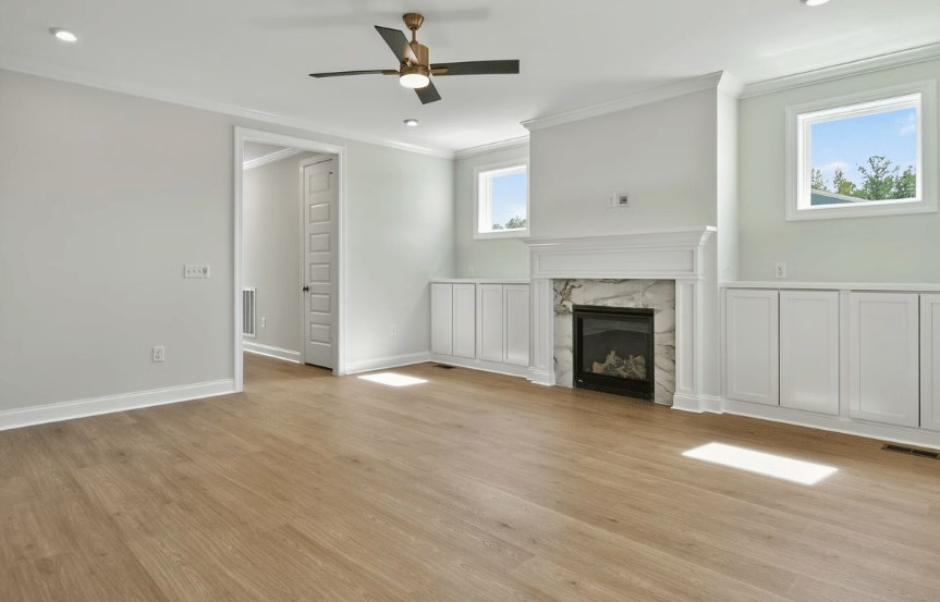 Homesite 2341 Living 1